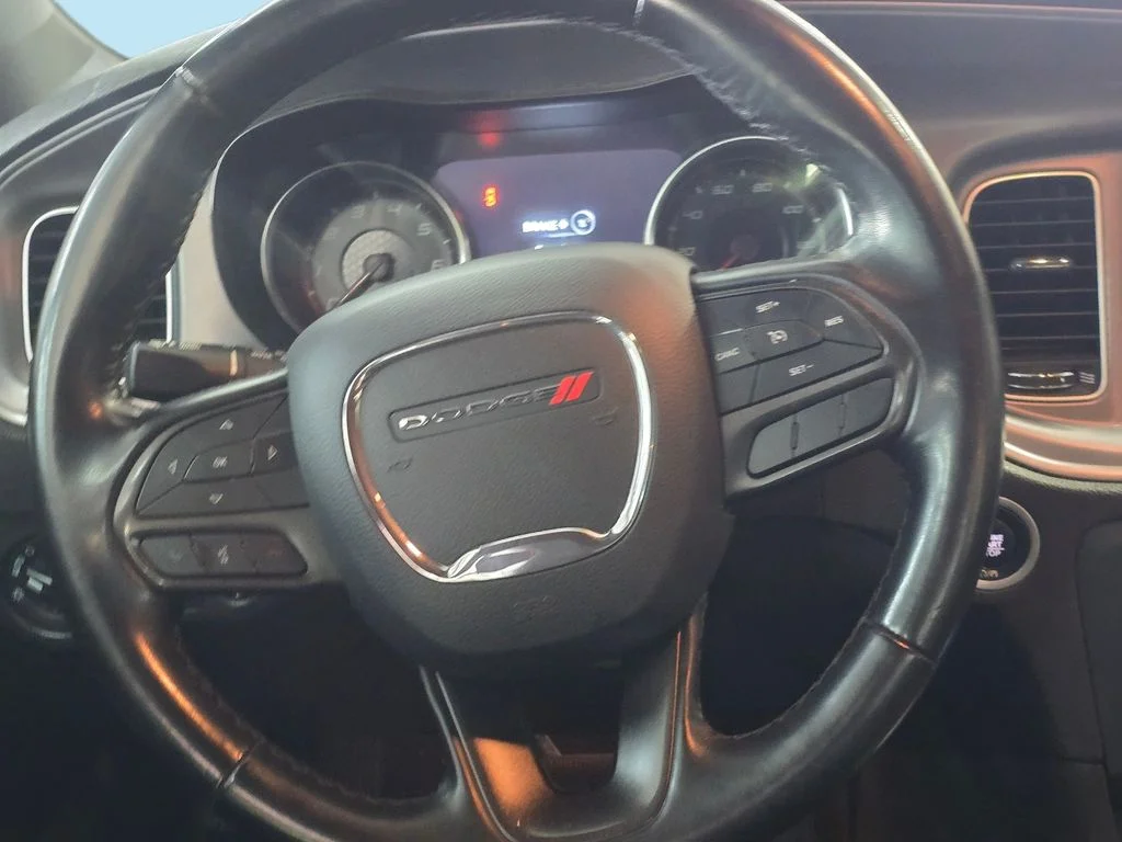 Used 2023 Gray Dodge SXT image 29