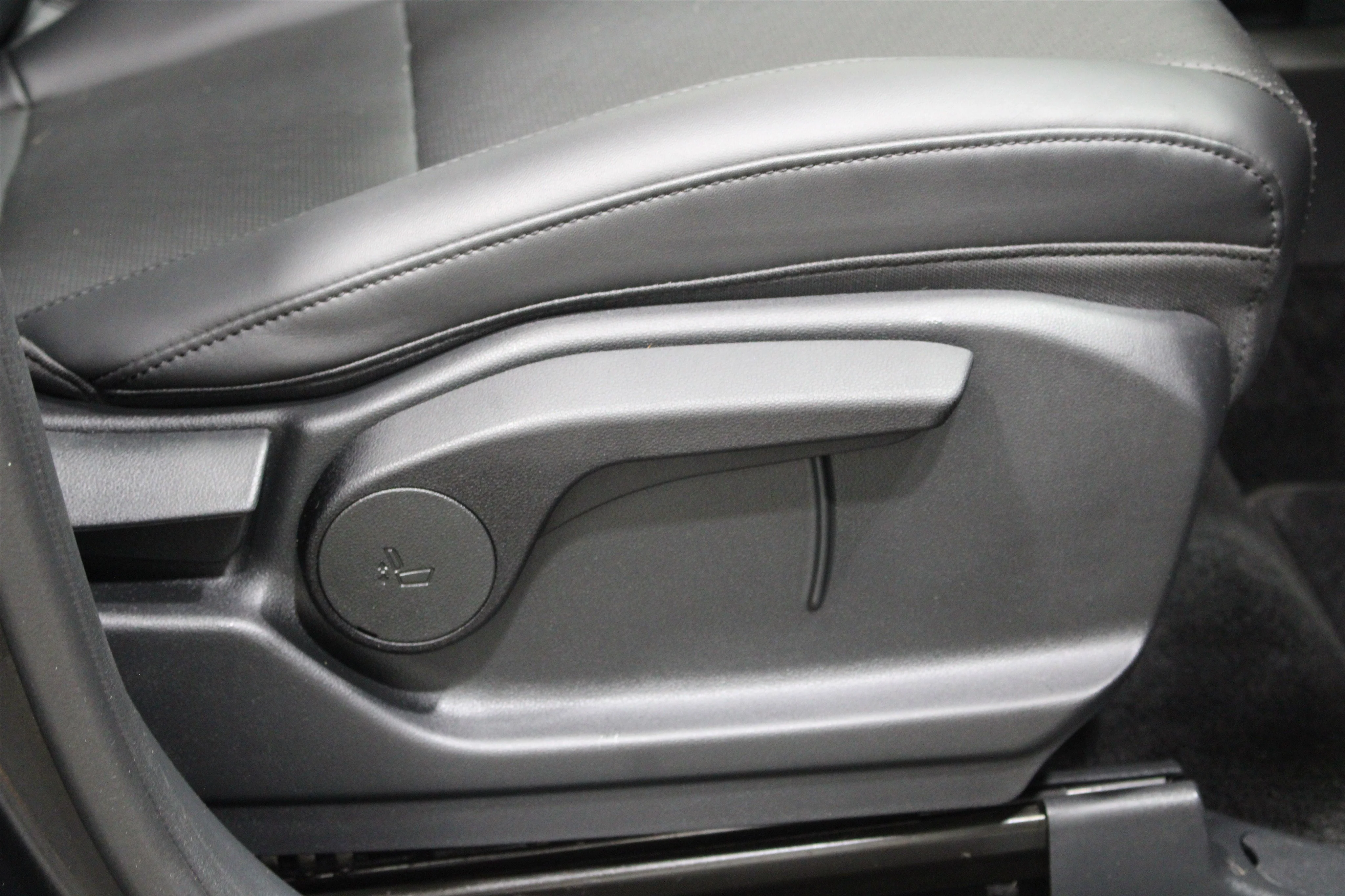 2024 Hyundai Santa Fe XRT - Photo 27