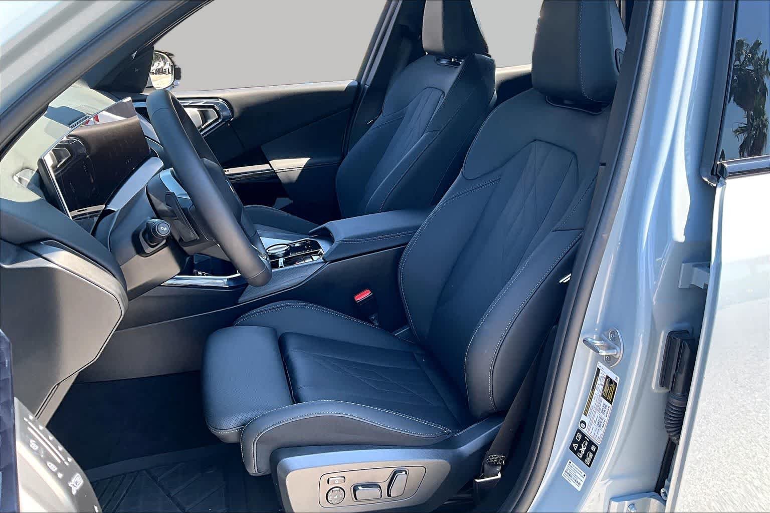 2026 BMW X3 30 - Photo 7