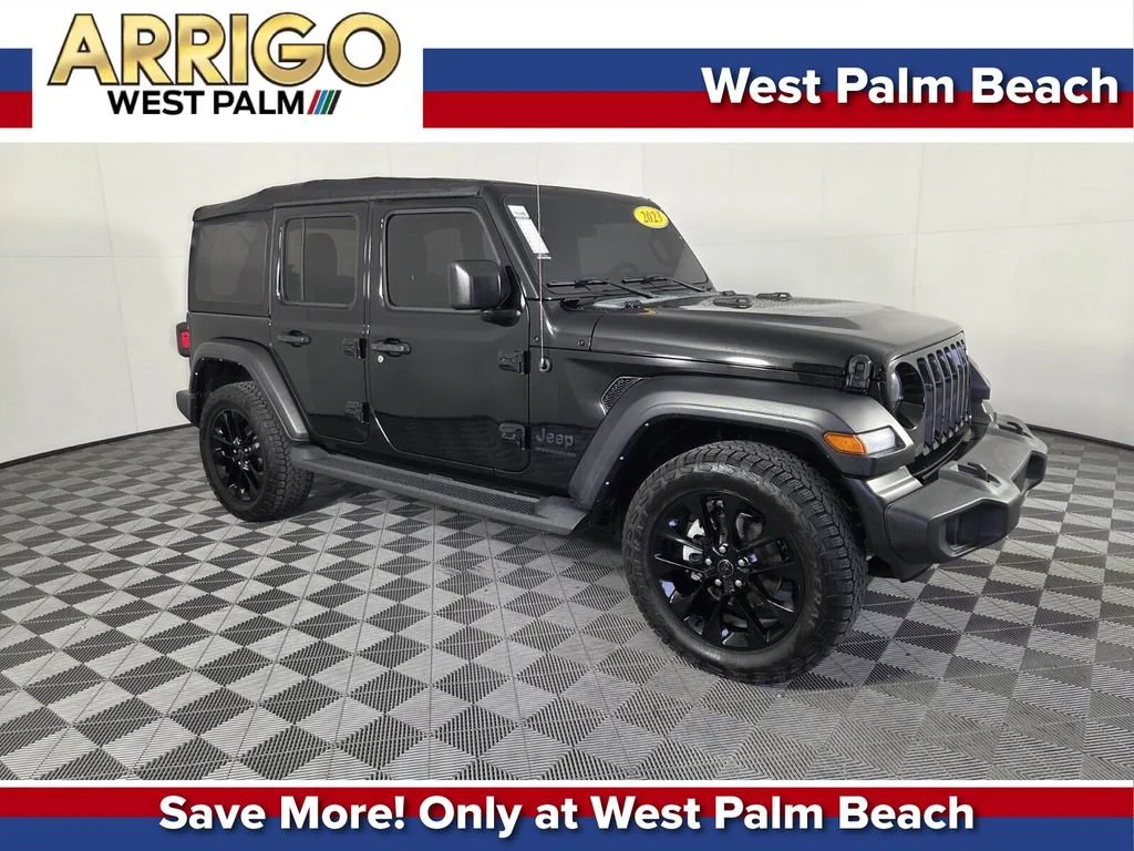 2023 Jeep Wrangler Sport S's photo