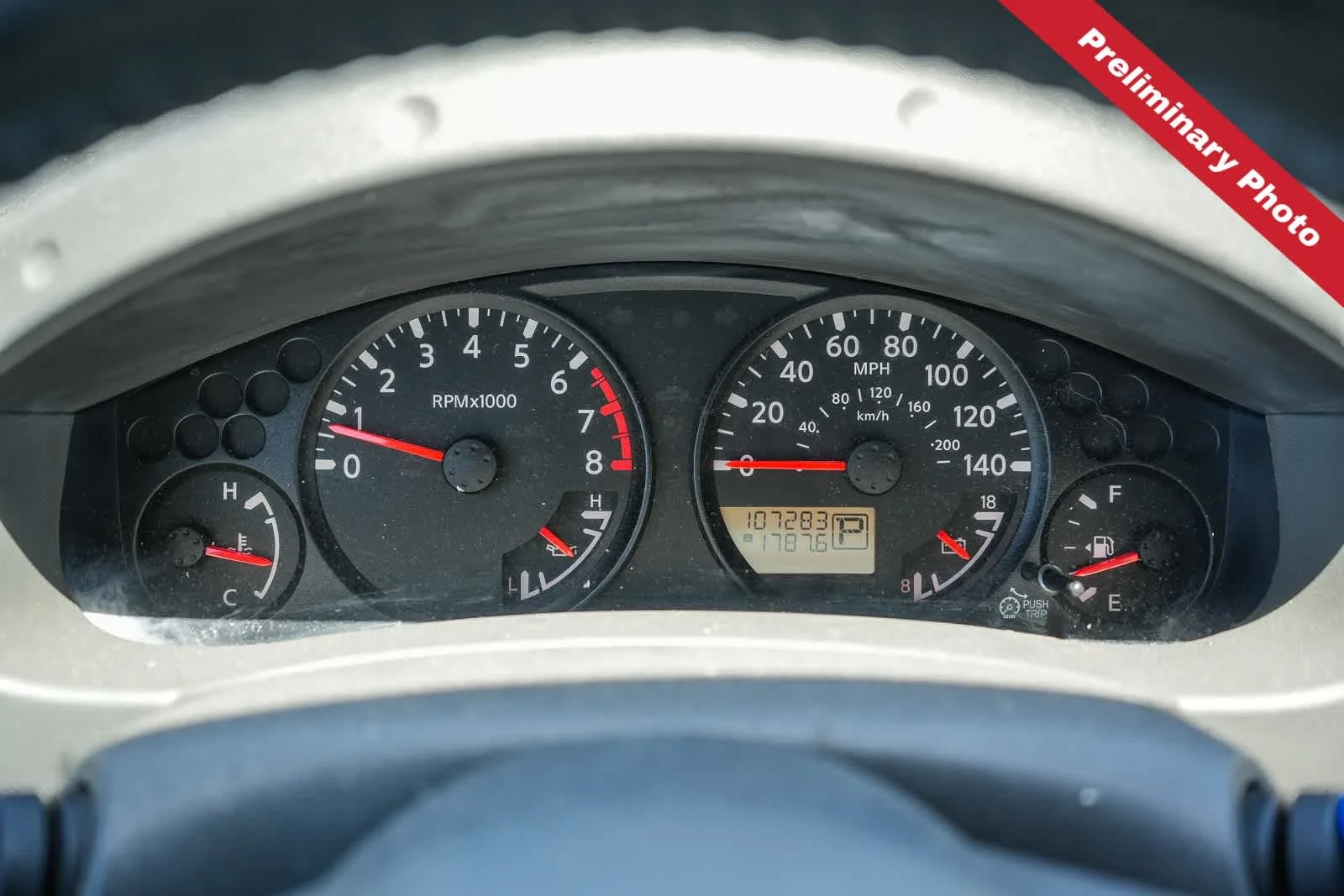 Used 2018 Magnetic Black Nissan SV V6 image 18