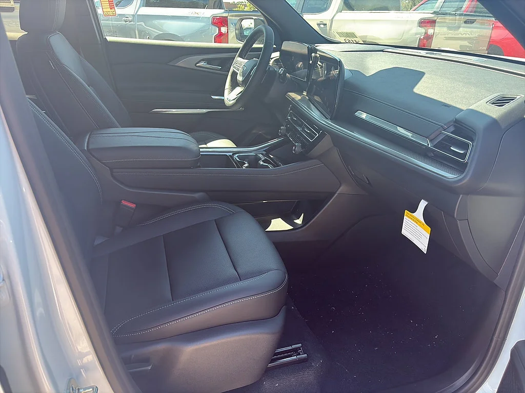 New 2026 Summit White Chevrolet LT image 16