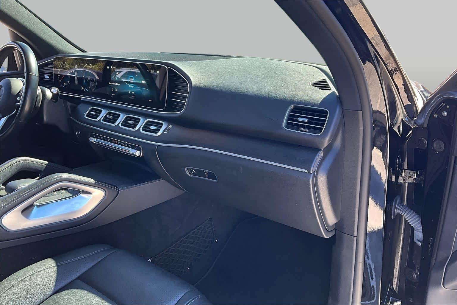 Used 2021 Obsidian Black Metallic Mercedes-Benz GLE 350 image 19