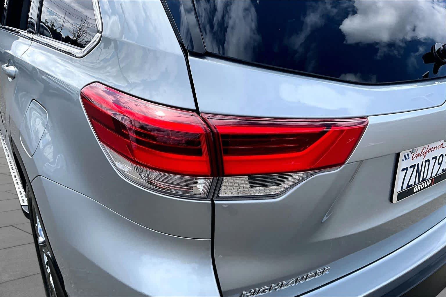 Used 2017 Celestial Silver Metallic Toyota Hybrid Limited Platinum image 28