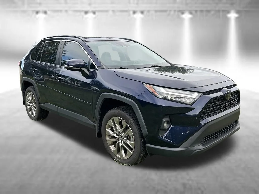 Certified Used 2023 Blueprint Toyota XLE Premium image 3