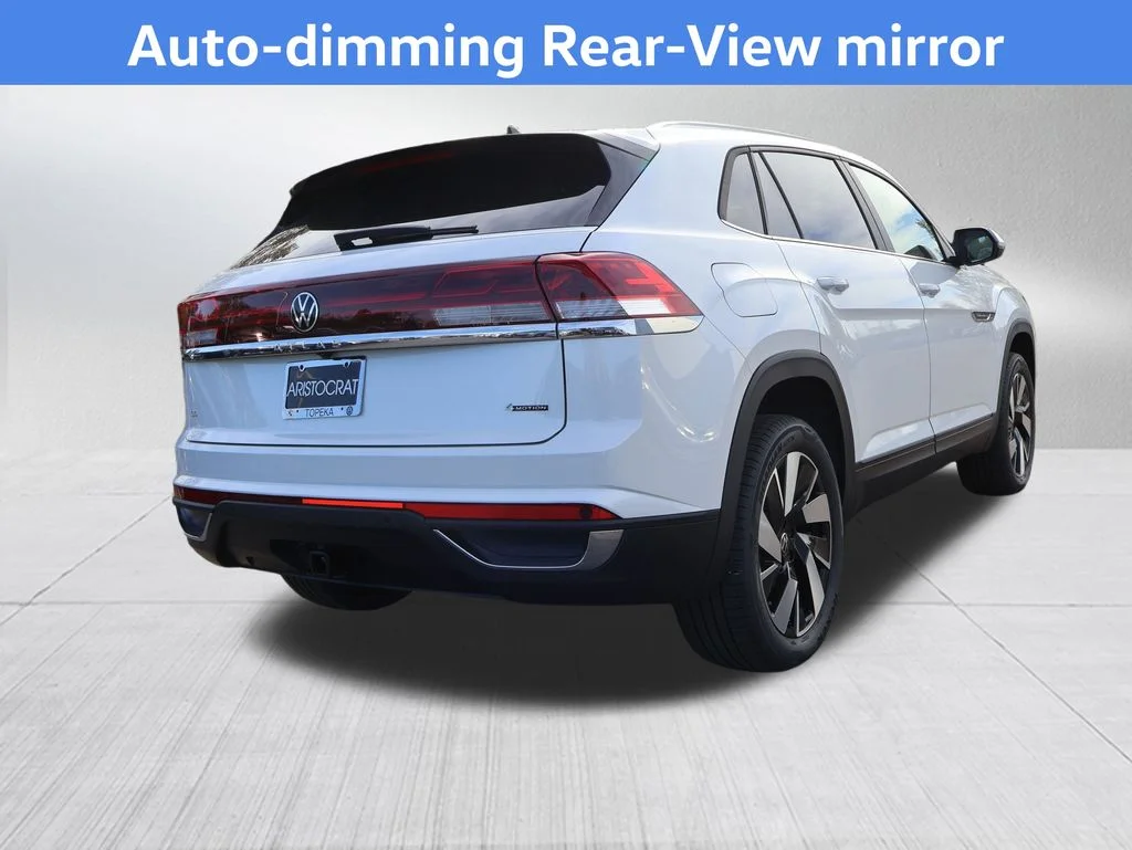 New 2026 White Volkswagen 2.0T SE w/Technology image 8