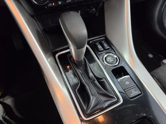 Used 2024 White Mitsubishi SEL image 24