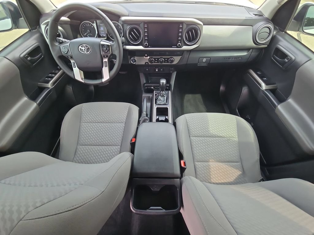 Used 2023 White Toyota SR5 image 32