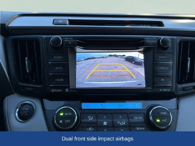 Used 2018 Silver Toyota XLE image 12