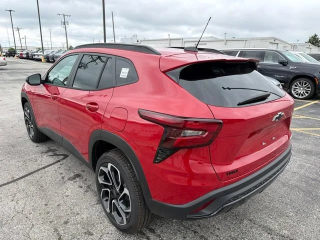 2026 Chevrolet Trax RS - Photo 8