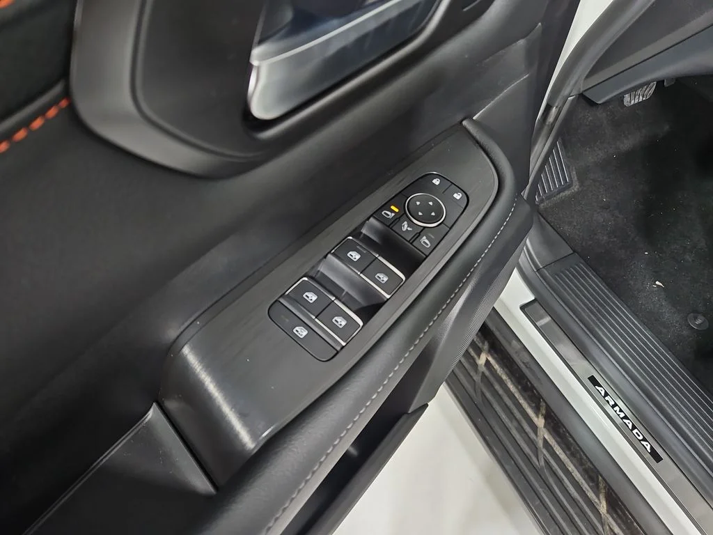 2026 Nissan Armada PRO-4X - Photo 11