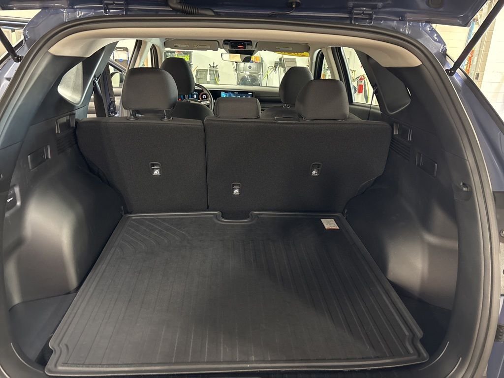 Certified Used 2026 Blue Hyundai SE image 23