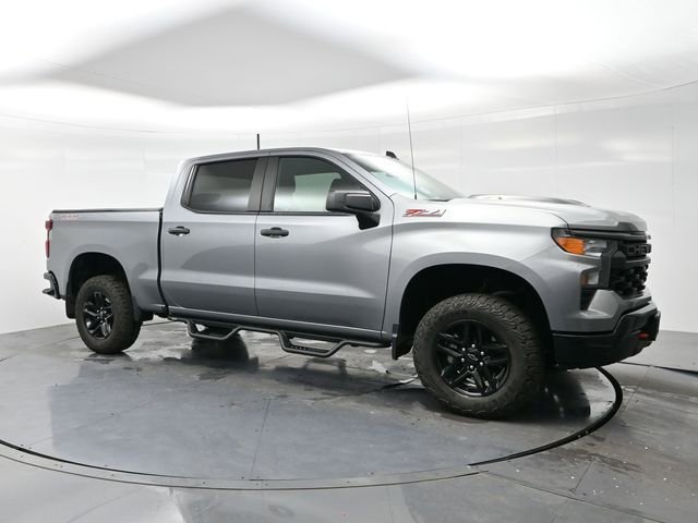 2023 Chevrolet Silverado 1500 Custom Trail Boss 4X4 Crew Cab Short Box's photo