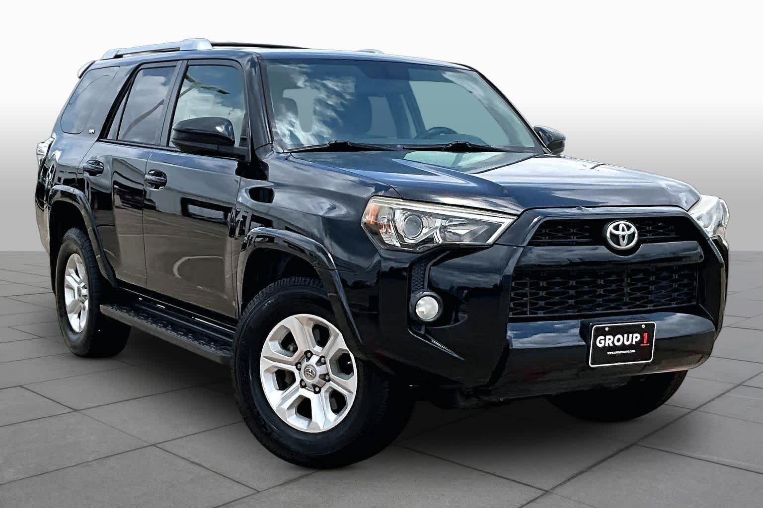 Used 2015 Attitude Black Metallic Toyota SR5 image 3
