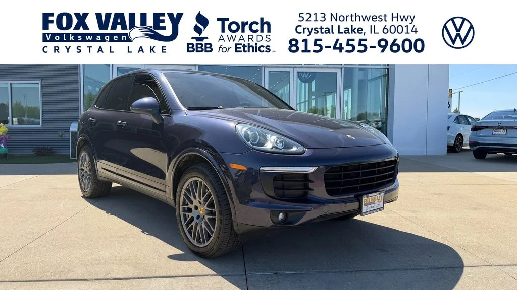 2018 Porsche Cayenne Platinum Edition's photo