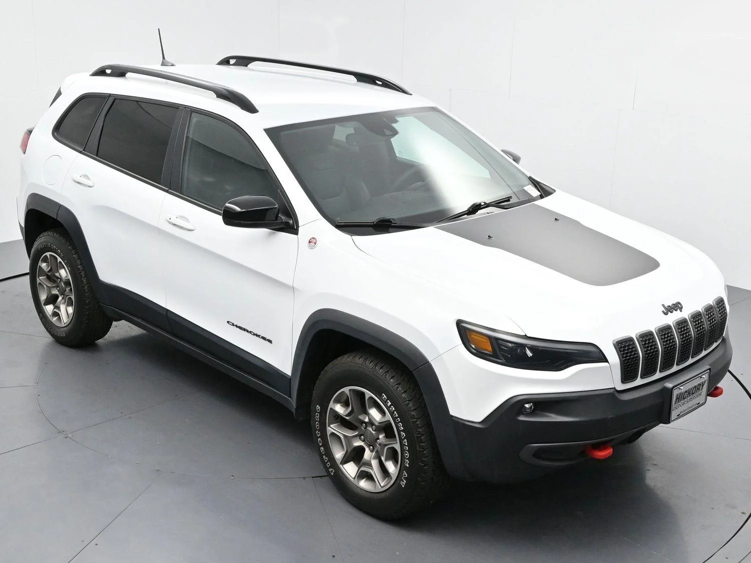 Used 2022 Bright White Clearcoat Jeep Trailhawk image 41