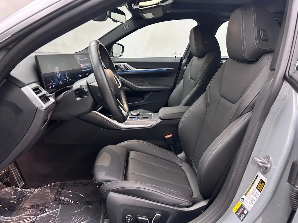Used 2025 Gray BMW xDrive40 image 12