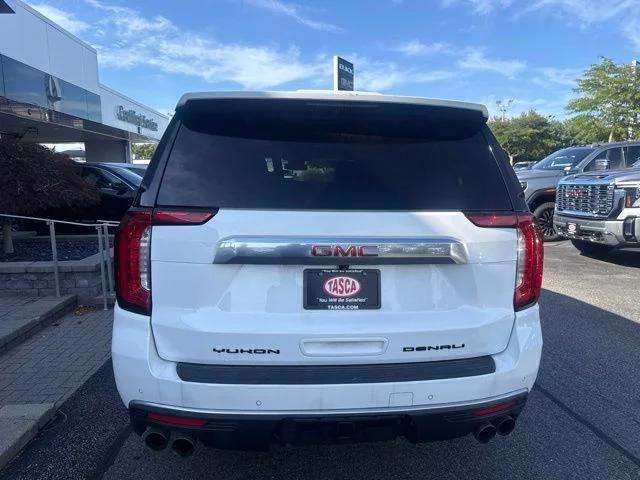 Used 2023 White GMC Denali image 8