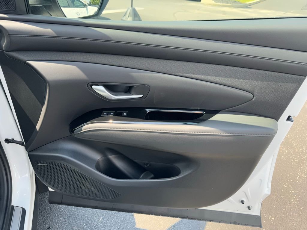 2025 Hyundai Tucson Limited - Photo 27