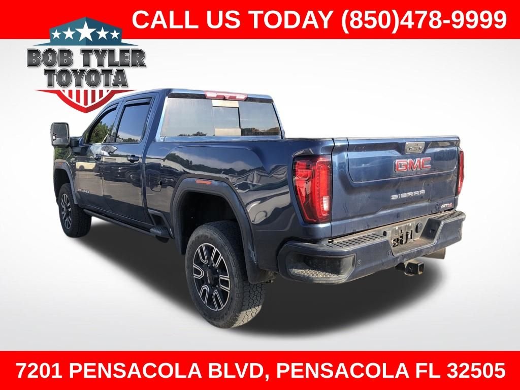 2022 GMC Sierra 4WD Crew Cab Standard Box AT4's photo