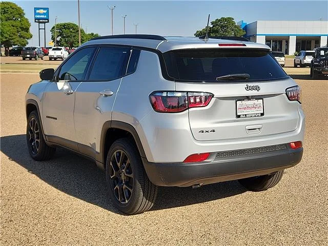 New 2026 PSE Silver Zyni Jeep LATITUDE ALTITUDE 4X4 image 3