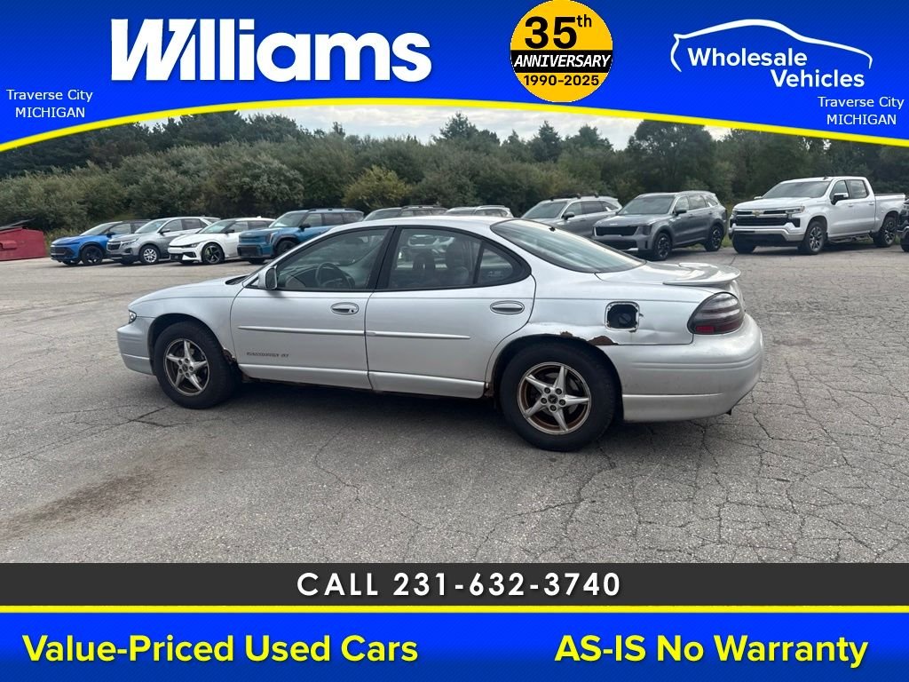 Used 2001 Galaxy Silver Metallic Pontiac GT image 12