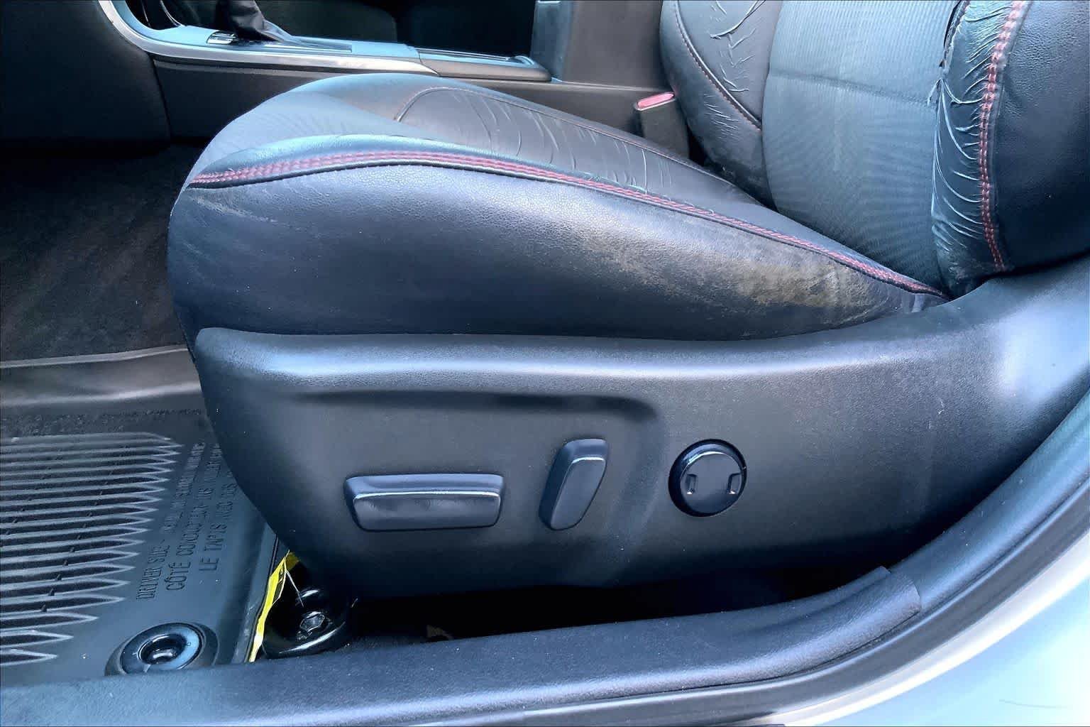 Used 2016 Celestial Silver Metallic Toyota SE image 29