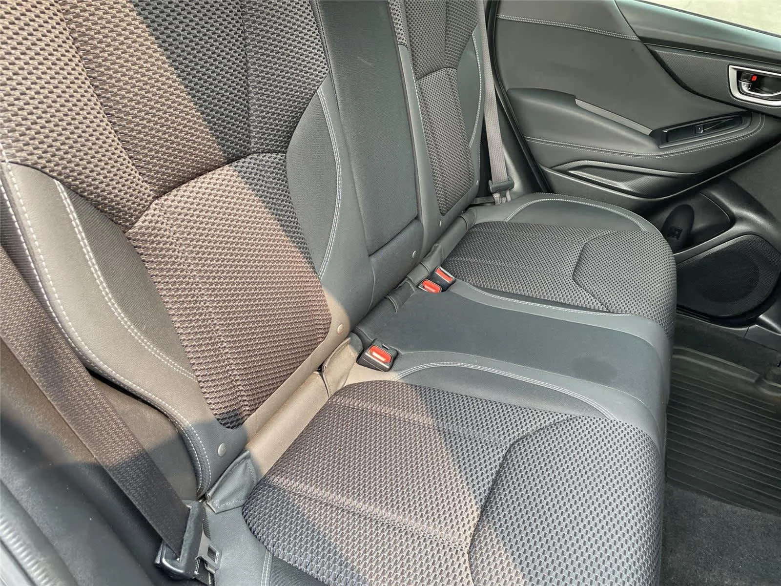 Used 2020 Magnetite Gray Metallic Subaru Premium image 17