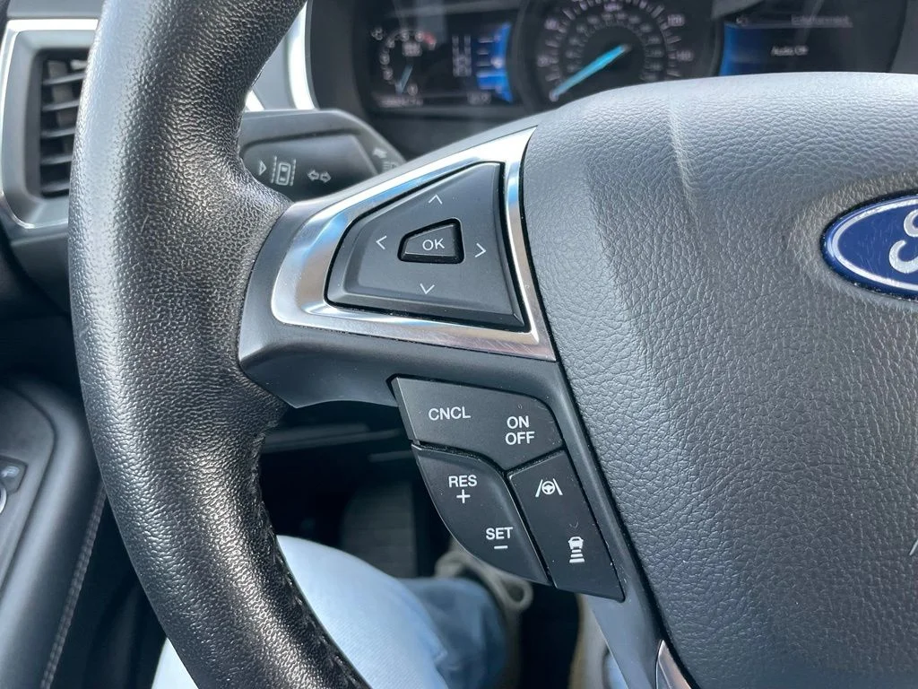 Used 2021 Black Metallic Ford Titanium image 21
