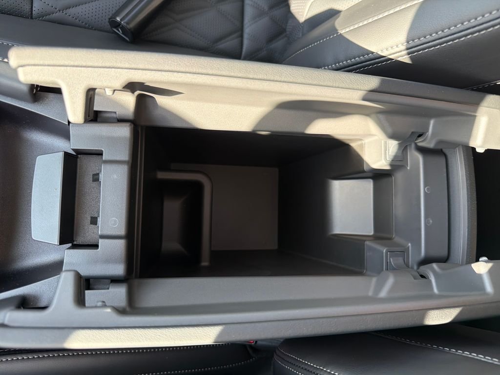 New 2026 Nissan Rogue Platinum 4D Sport Utility