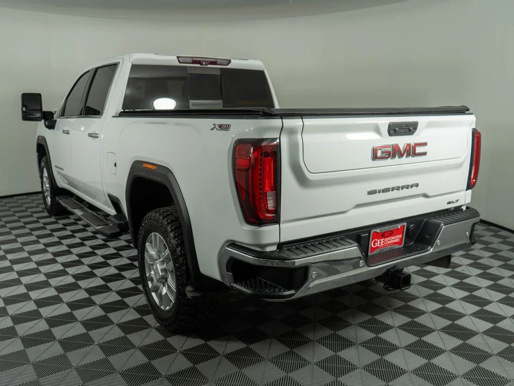 Used 2020 White GMC SLT image 4