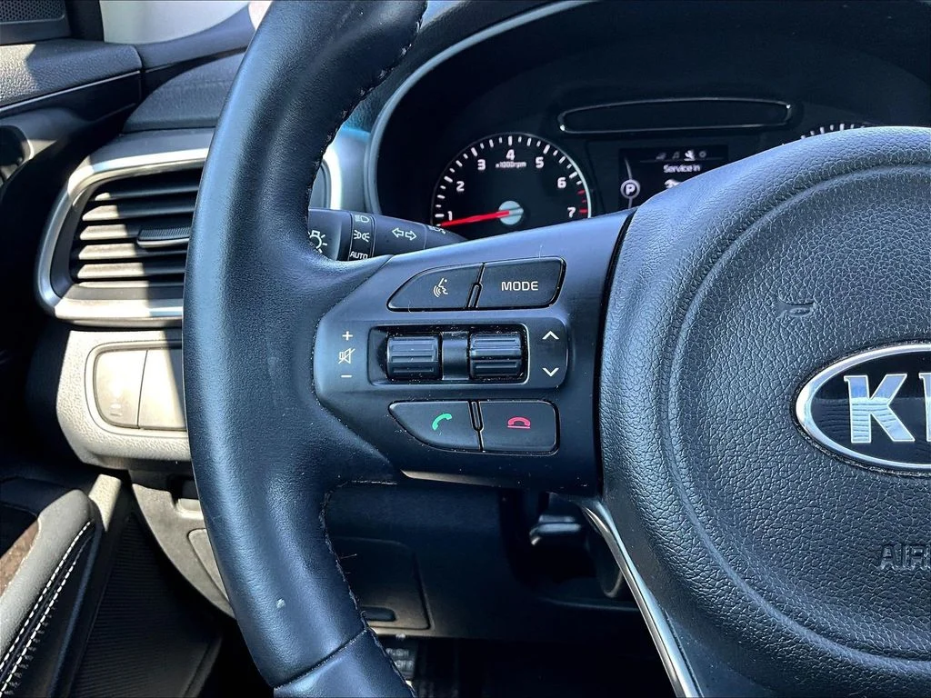 Certified Used 2017 Purple Kia LX image 14