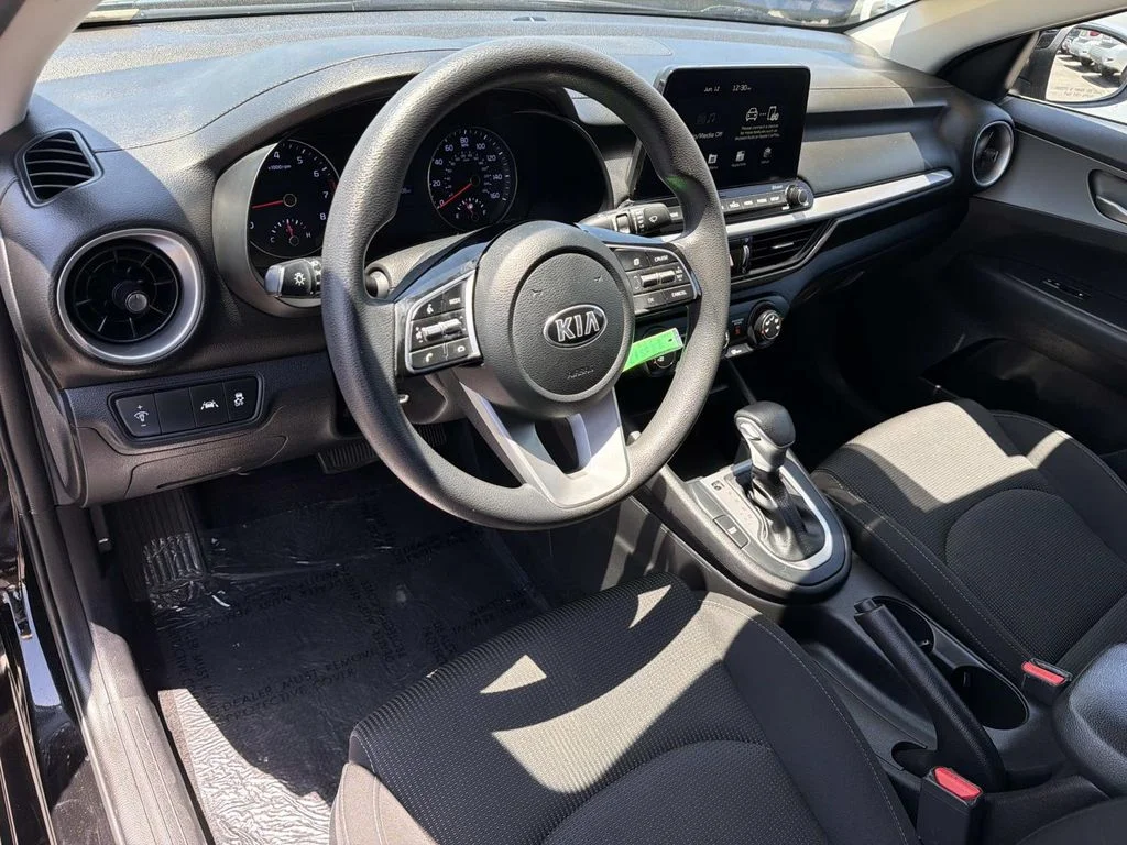 Used 2021 AURORA BLACK Kia LXS image 6