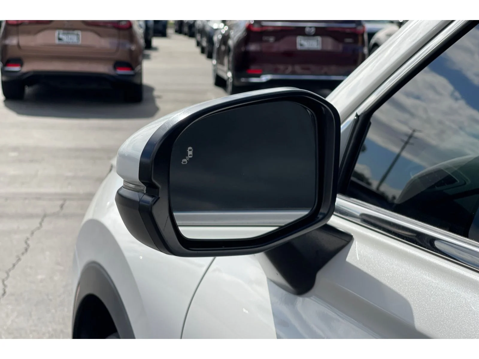 Used 2024 Platinum White Pearl Honda EX image 51