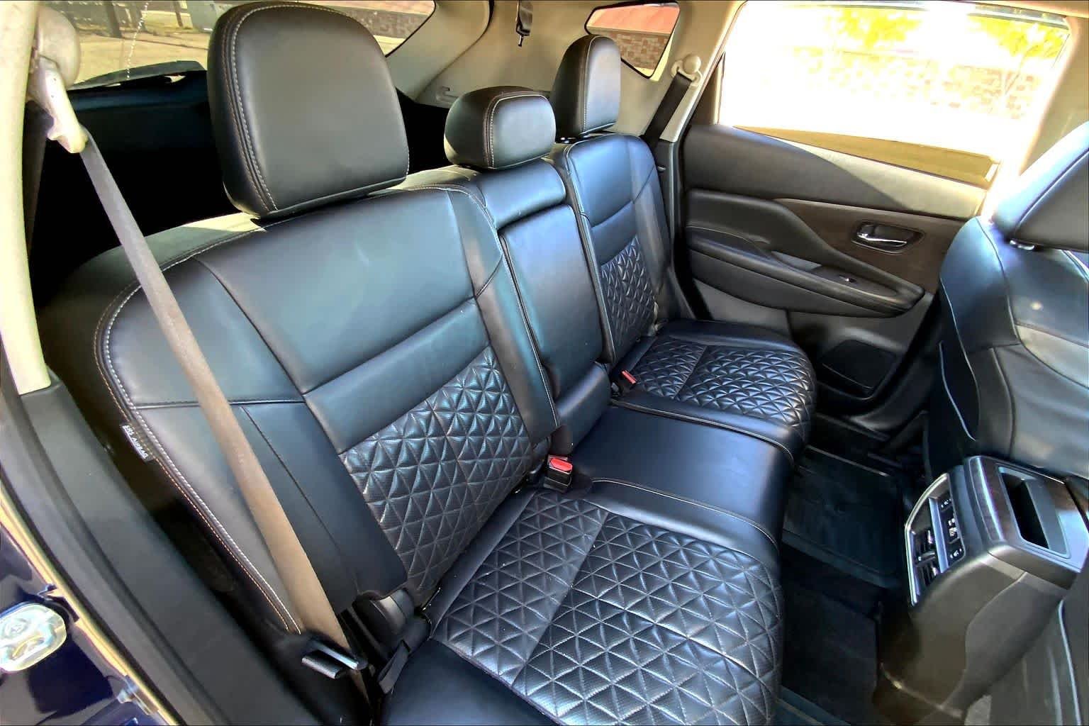 Used 2023 Deep Ocean Blue Pearl Nissan Platinum image 20