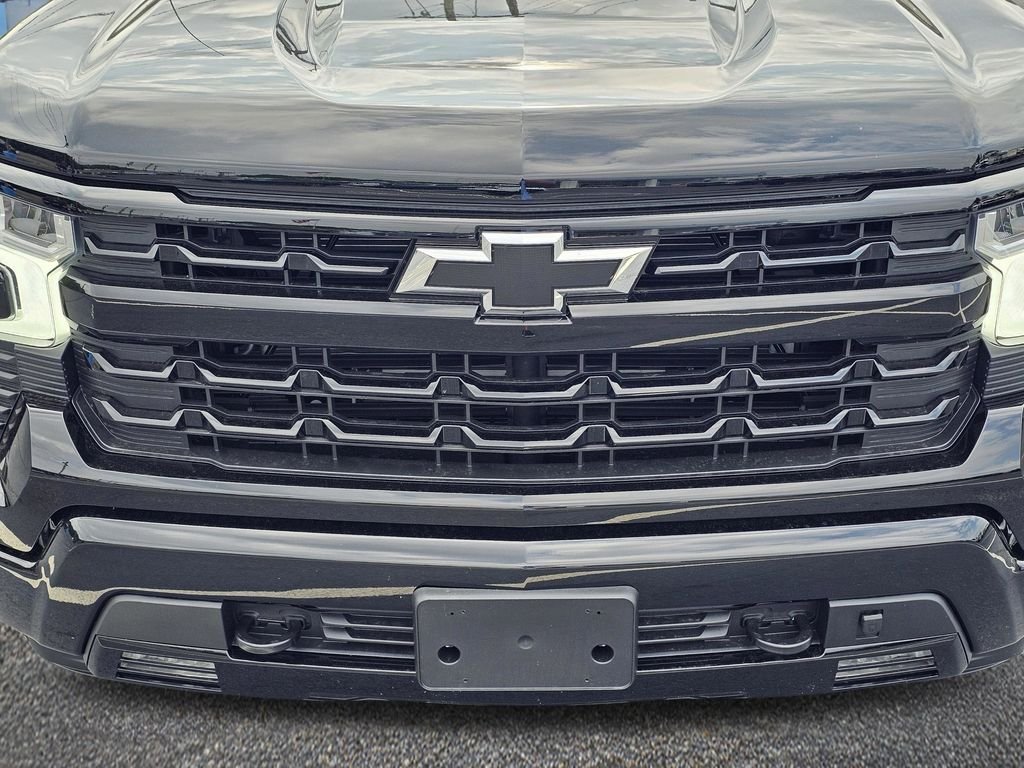 Used 2026 Black Chevrolet RST image 3