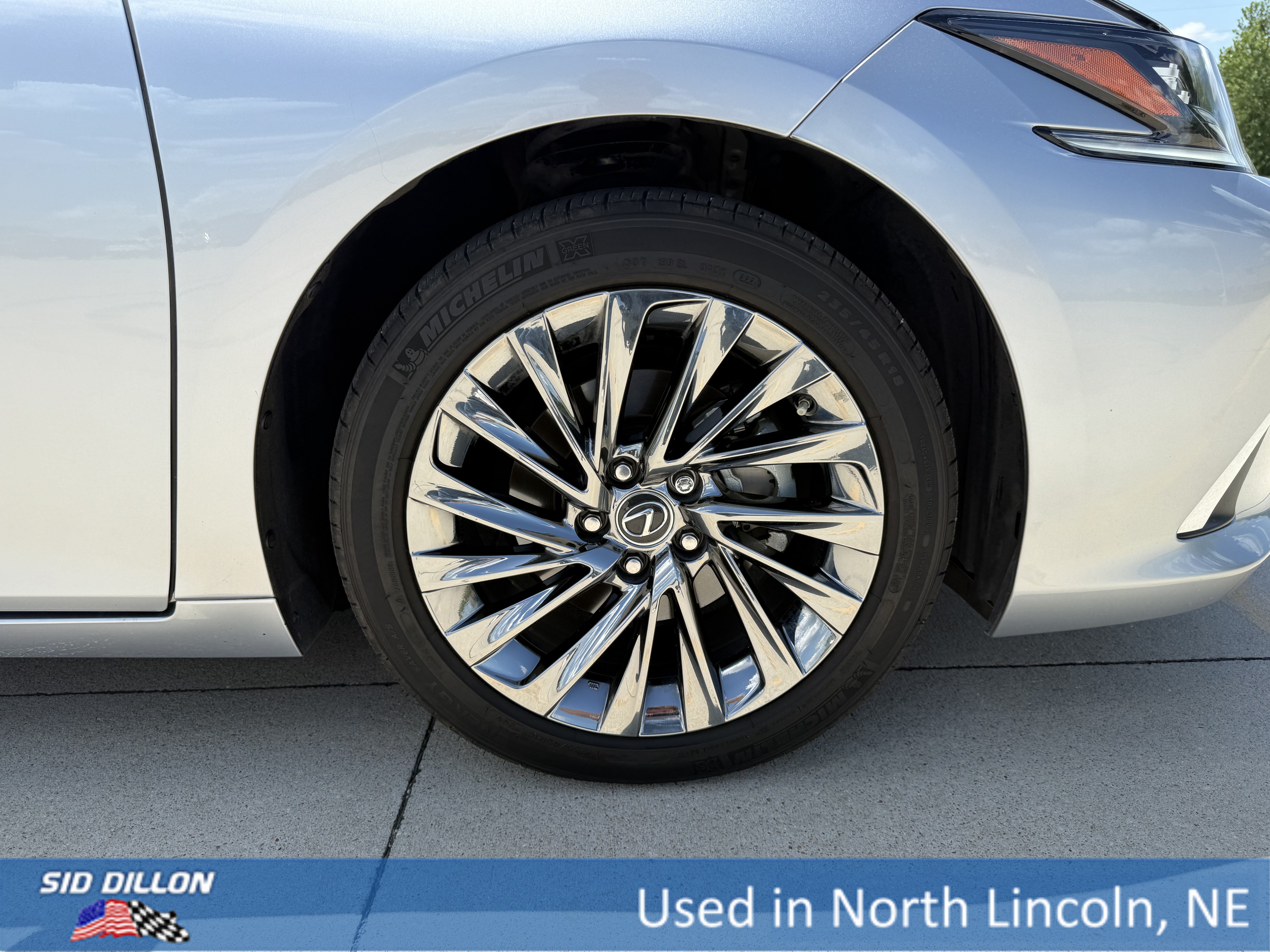 Used 2025 Iridium Lexus ES 350 Ultra Luxury image 9
