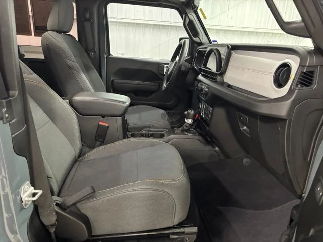 Used 2025 Gray Jeep Sport image 13