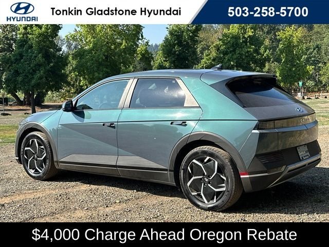Certified Used 2024 Teal Hyundai SE image 7