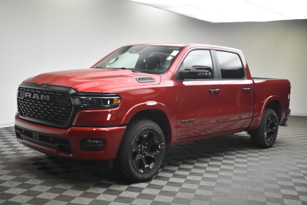 New 2027 Molten Red Pearl-Coat Exterior Paint RAM Big Horn/Lone Star image 16