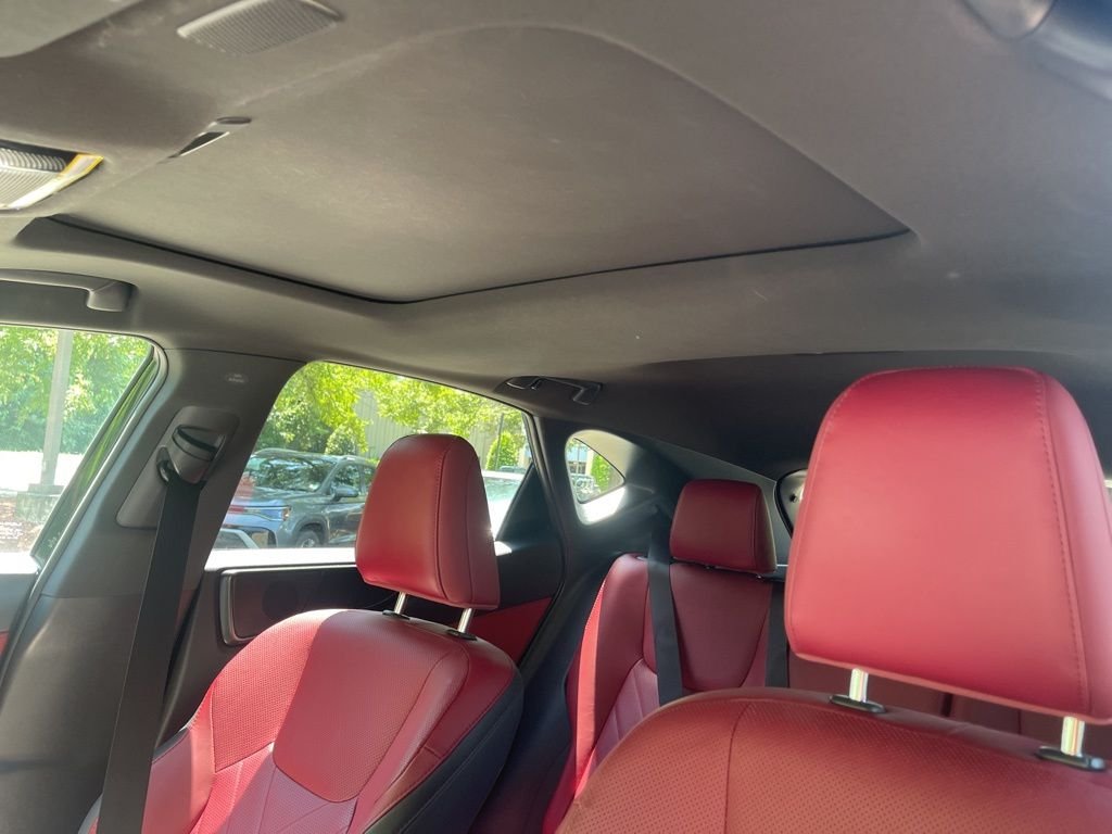 2024 Lexus NX PHEV 450h+ - Photo 24