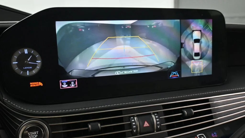 Used 2022 Black Lexus 500 Base image 22