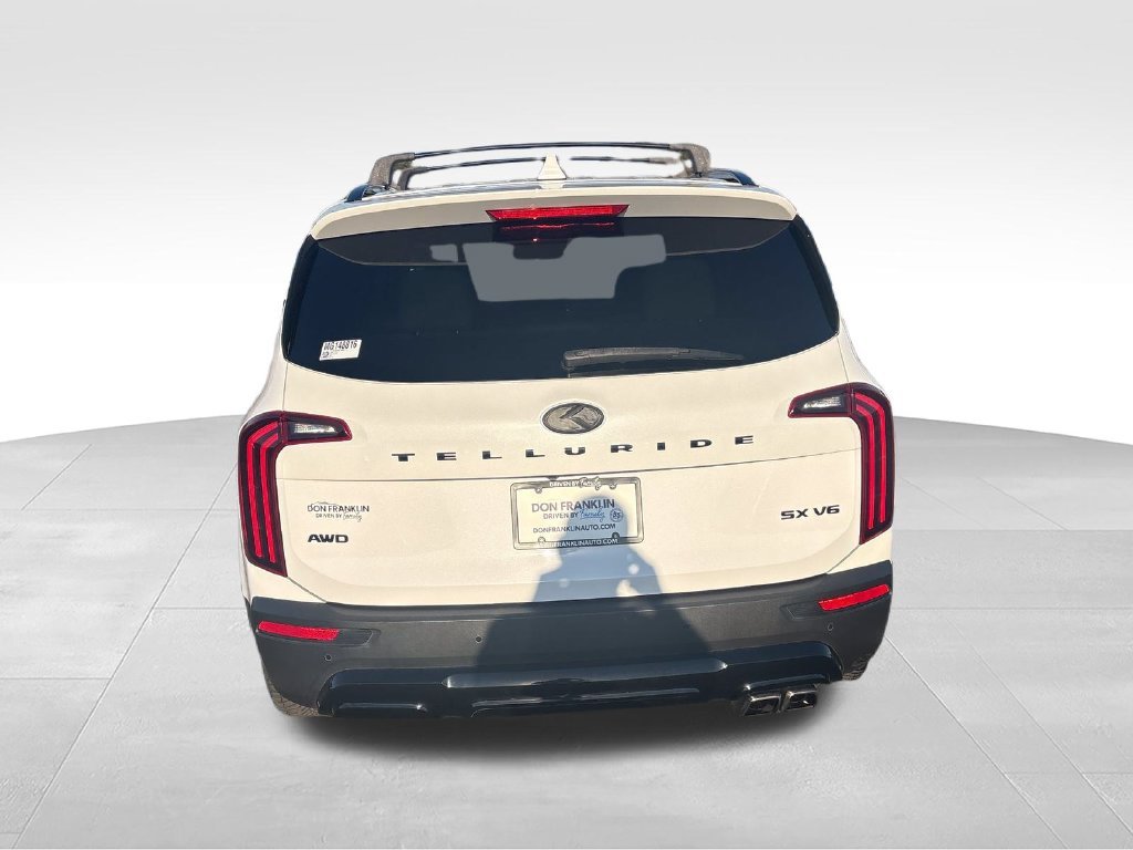 Used 2021 White Kia SX image 4