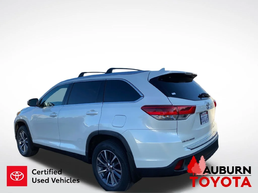 Certified Used 2019 Blizzard Pearl Toyota XLE image 8
