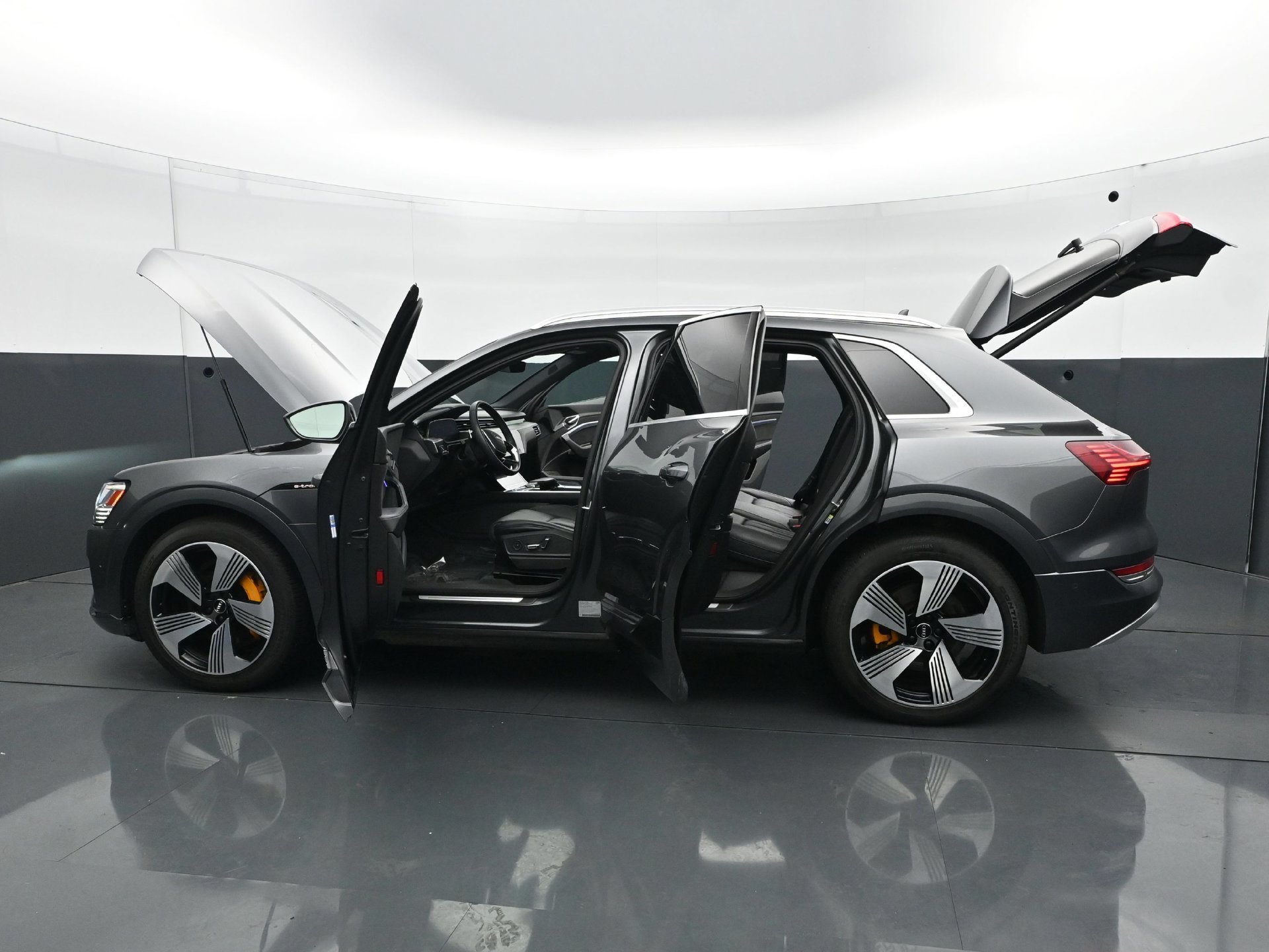 Used 2019 Daytona Gray Pearl Audi Prestige image 34
