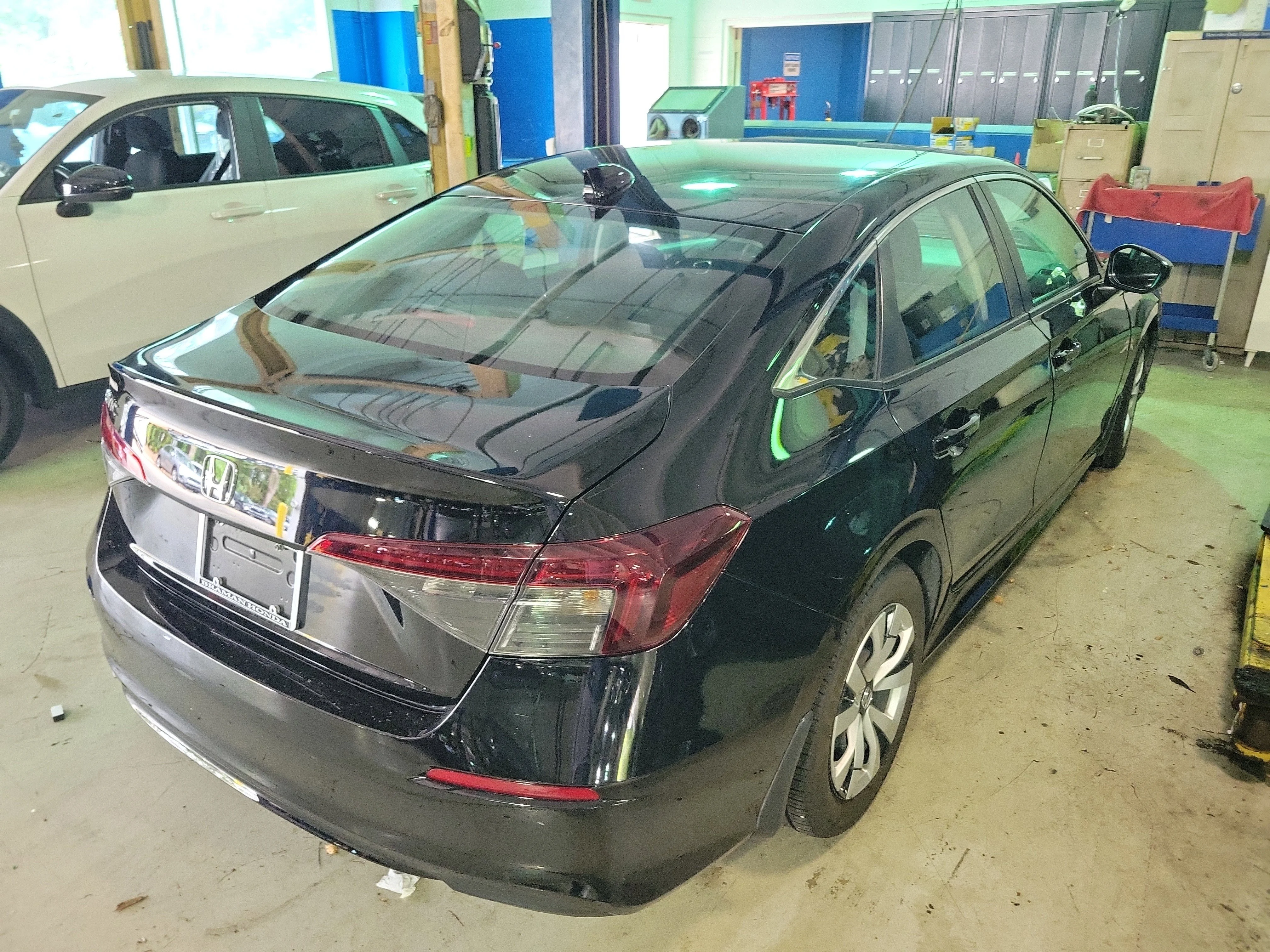 Certified Used 2025 Crystal Black Pearl Honda 4D LX image 4