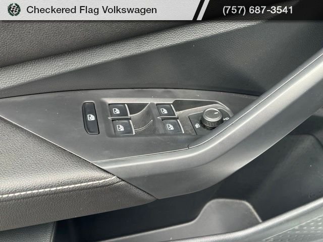 Used 2023 Pyrite Silver Metallic Volkswagen 1.5T SE image 15