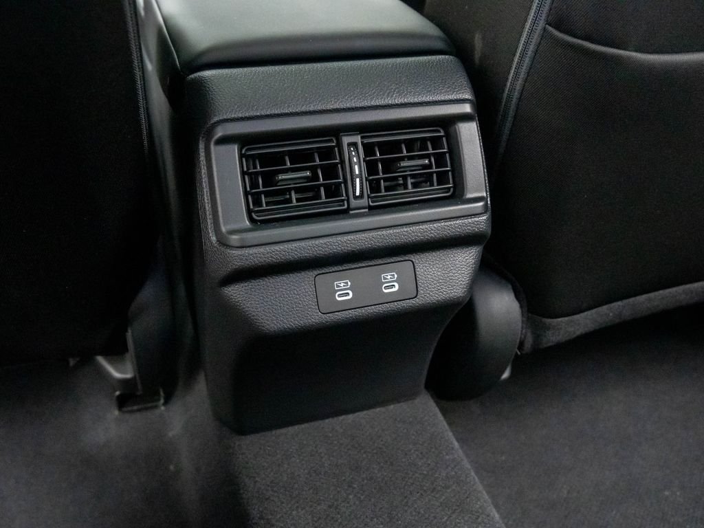 New 2026 Platinum White Pearl Honda SE image 20