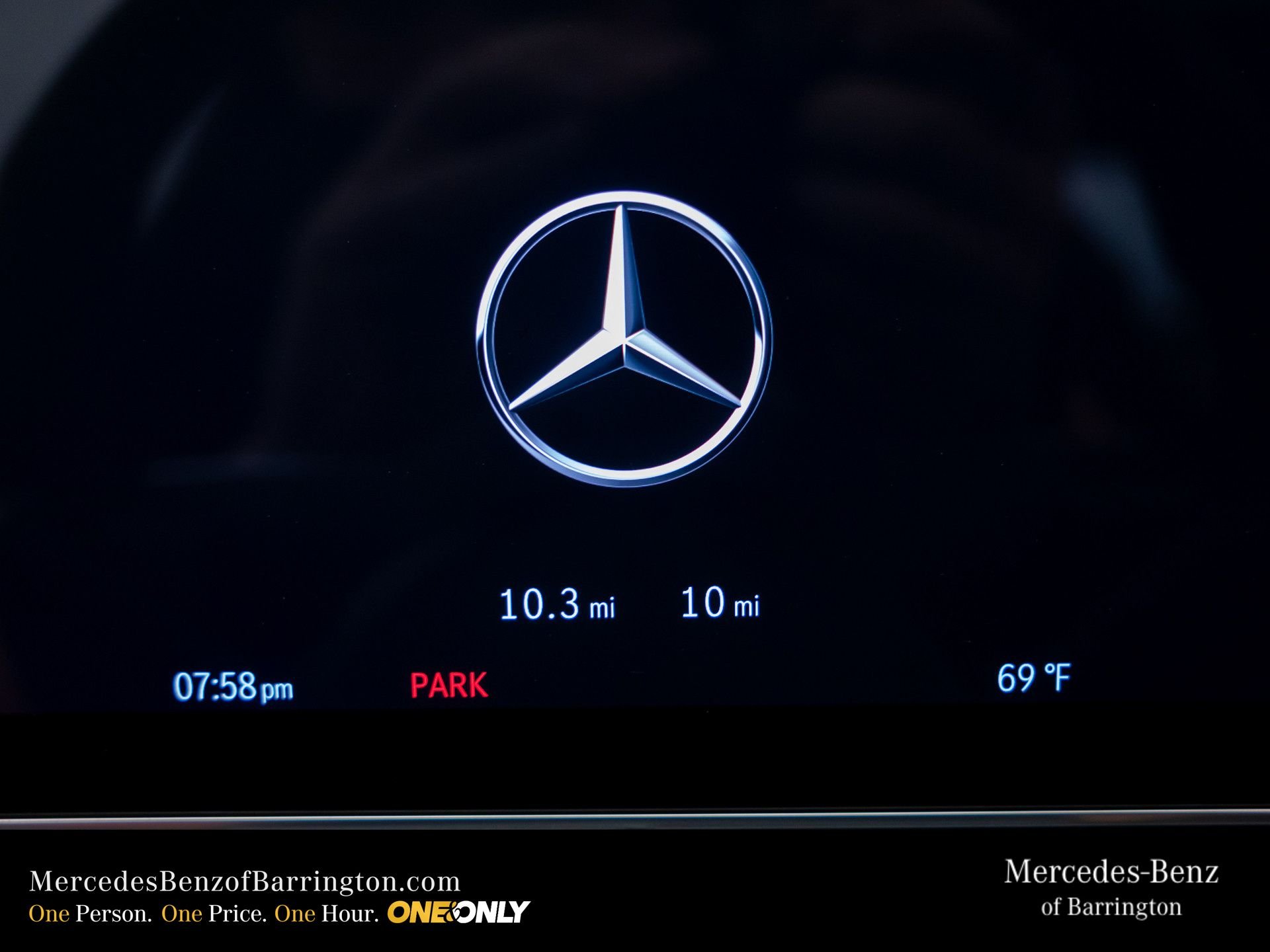 New 2026 Polar White Mercedes-Benz C 300 image 22