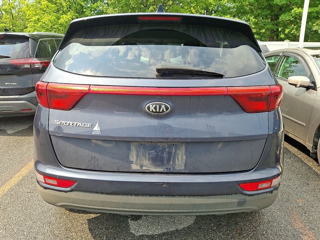 Used 2017 Blue Kia LX image 4